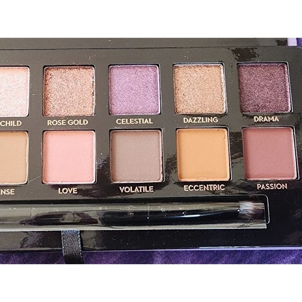 Anastasia Beverly Hills Norvina Eyeshadow Palette 14 Pan Eye Color Brush Mirror